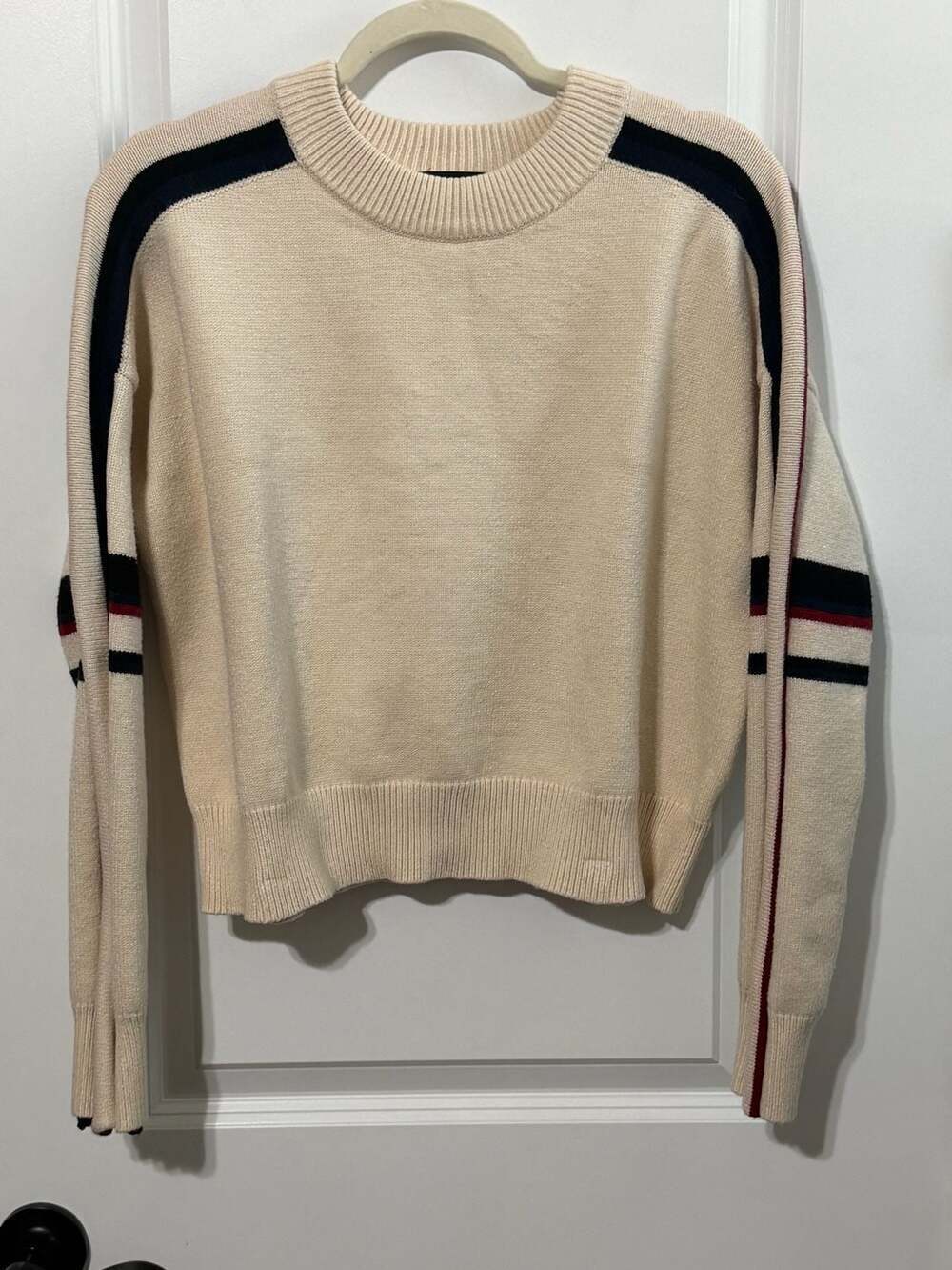 Kindle Women's Striped Crewneck Sweater Cream Size Small
